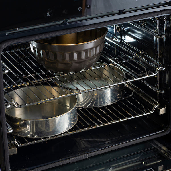 Dry Tins in the Oven