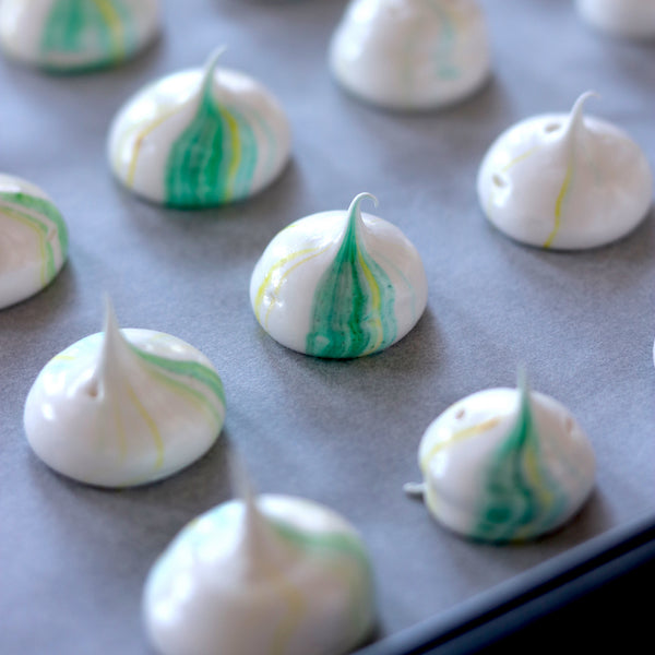 Colouring Meringues baking tips