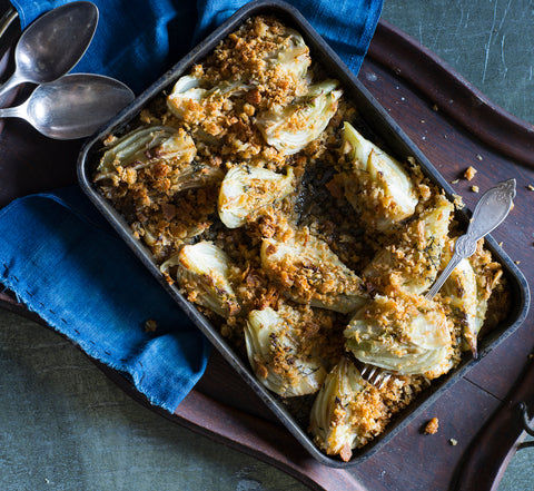 Baked fennel with anchovy crumbs